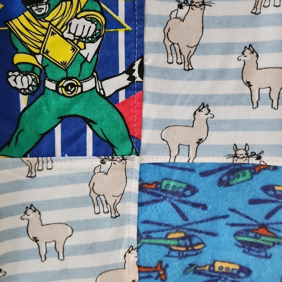 HANDMADE Patchwork Baby Crib Quilt Blanket - Approx. 34 x 38 inches - Picture 6 of 10